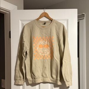 Gildan Beige and Orange Graphic Crewneck Sweater